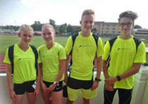 Sannan valmennusryhmä: vas. Ilana Onnela (NaantLöy), Elina Verainen, Heikki Äijälä, Rami Eura